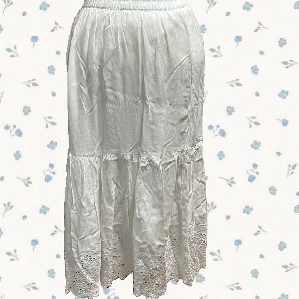 White midi skirt.